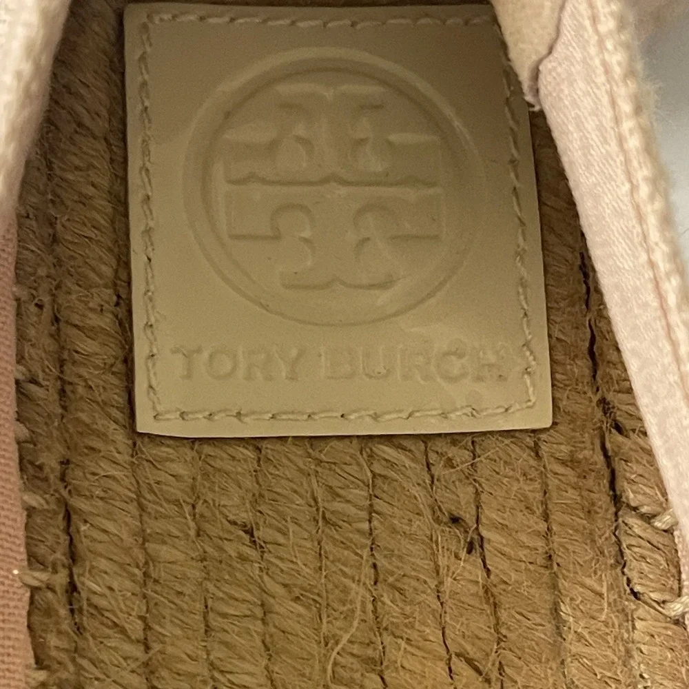 Tory Burch tory burch